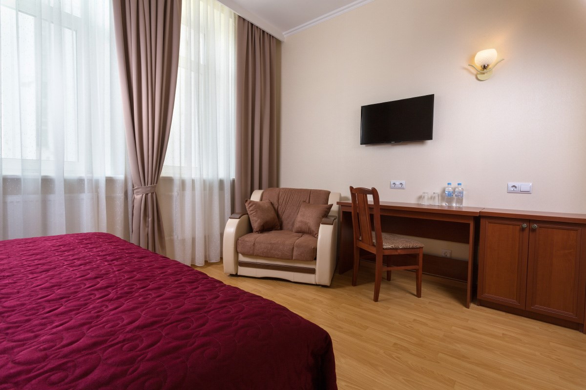 DBL Comfort в Avetpark Hotel
