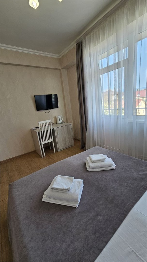 Стандартный двухместный номер с балконом, 2 корпус №42 в Елена