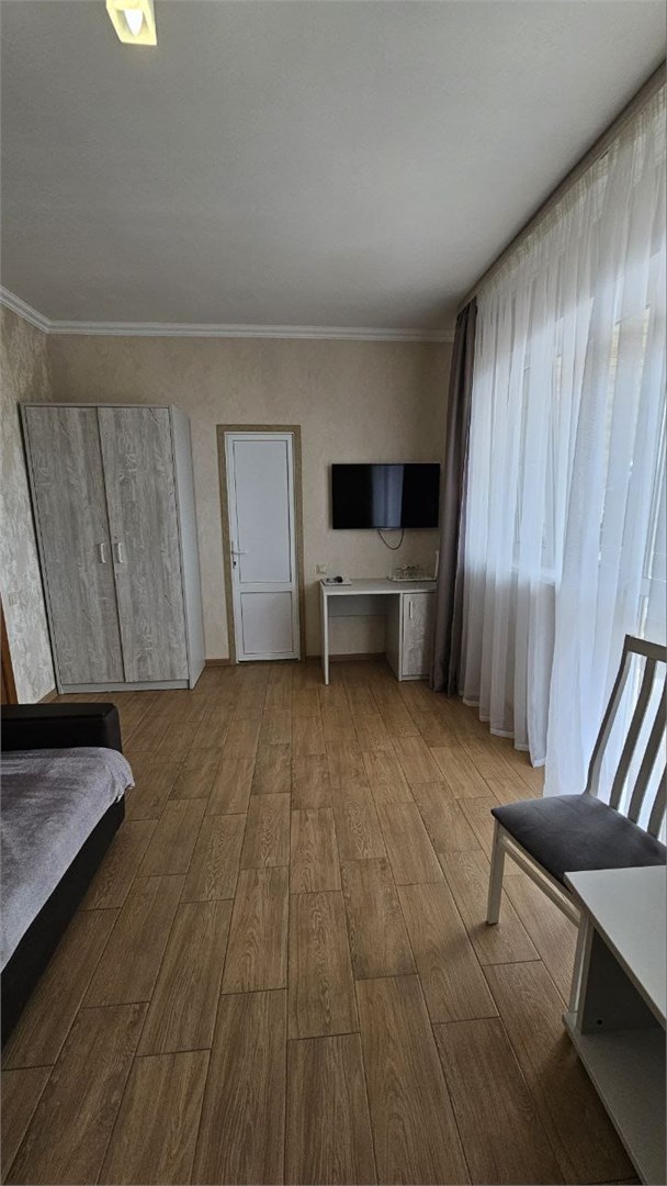 Трёхместный стандартный номер с балконом №53 в Елена