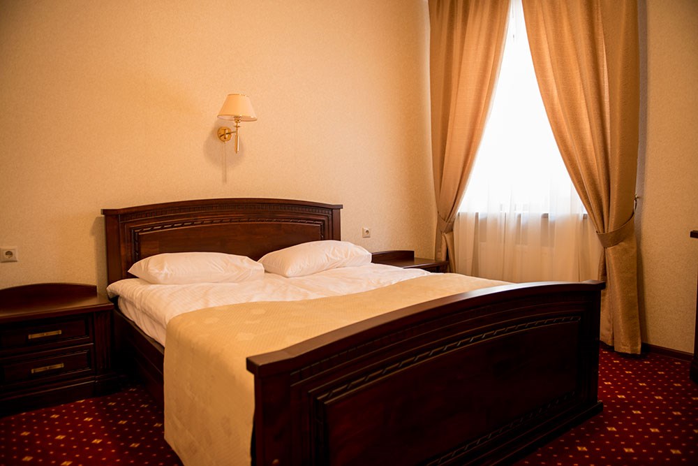 DE LUXE в Кристалл 139