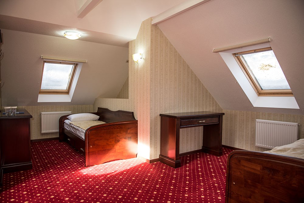 LIGHT в Кристалл 139