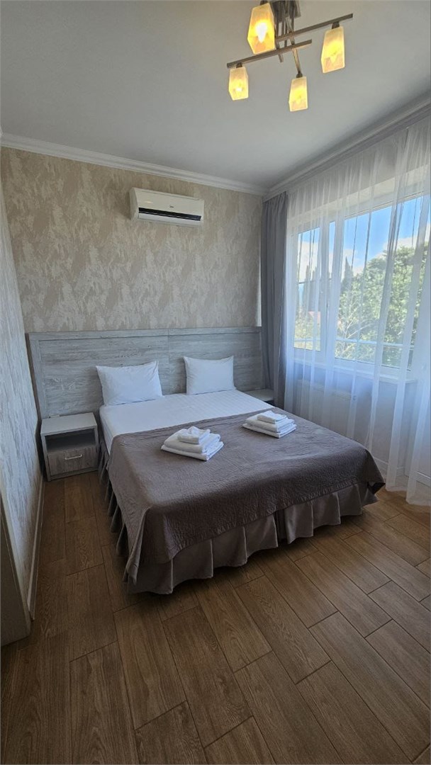 Двухкомнатный люкс с балконом №31 в Елена