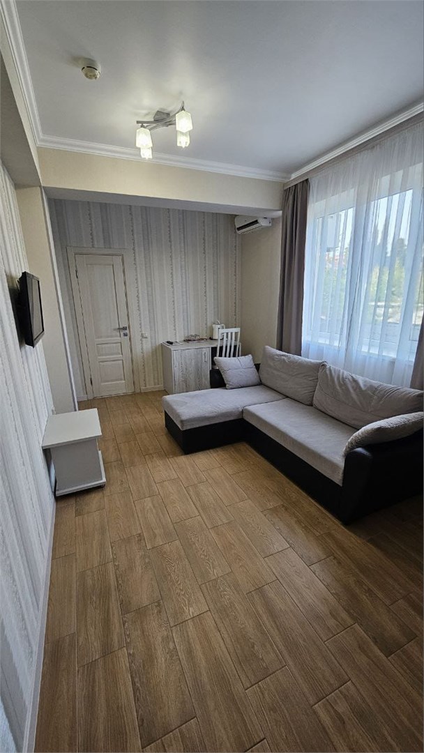 Двухкомнатный люкс с балконом №21 в Елена