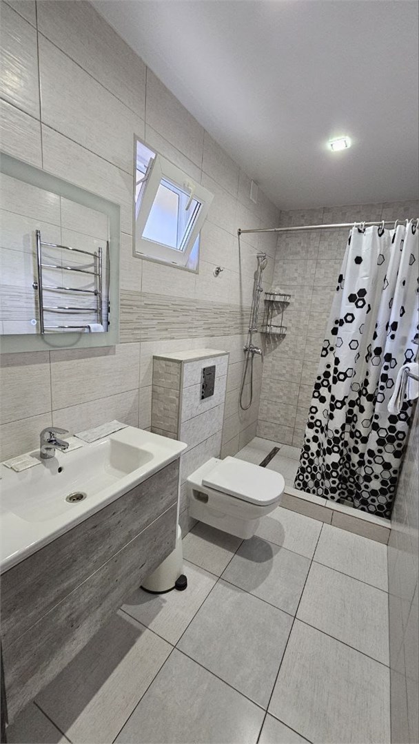 Люкс Комфорт №3 в Елена