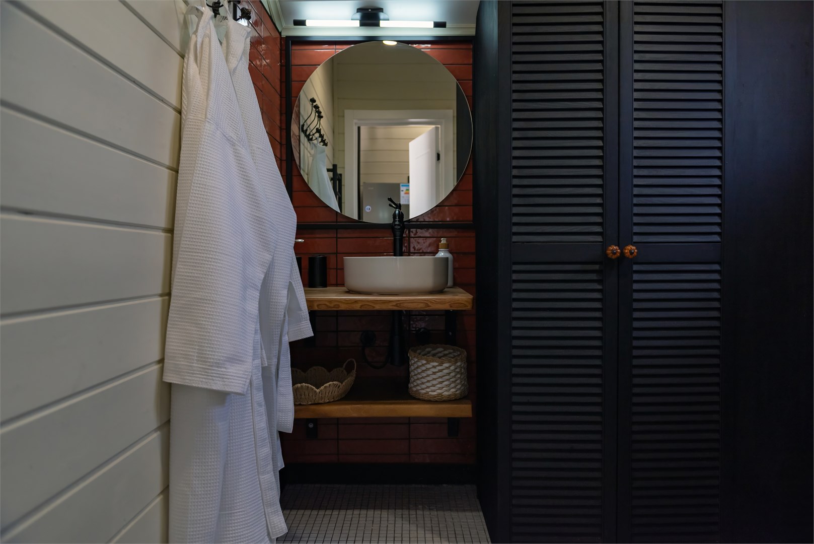 БарнХаус "Жокей" в Эос