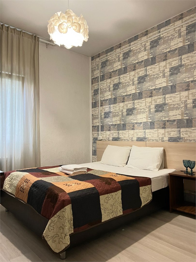 Двухместный стандарт 103 в Ото