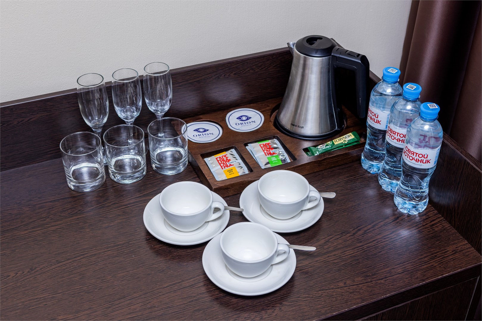 Двухместный номер «Комфорт» с 1 двуспальной кроватью в Ассара