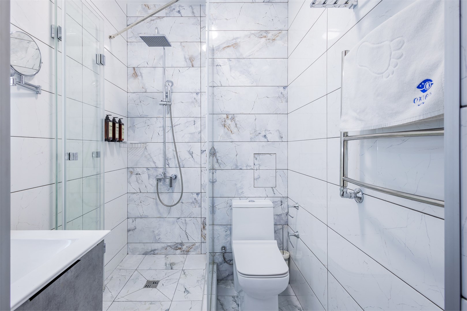 Семейный номер в Ассара