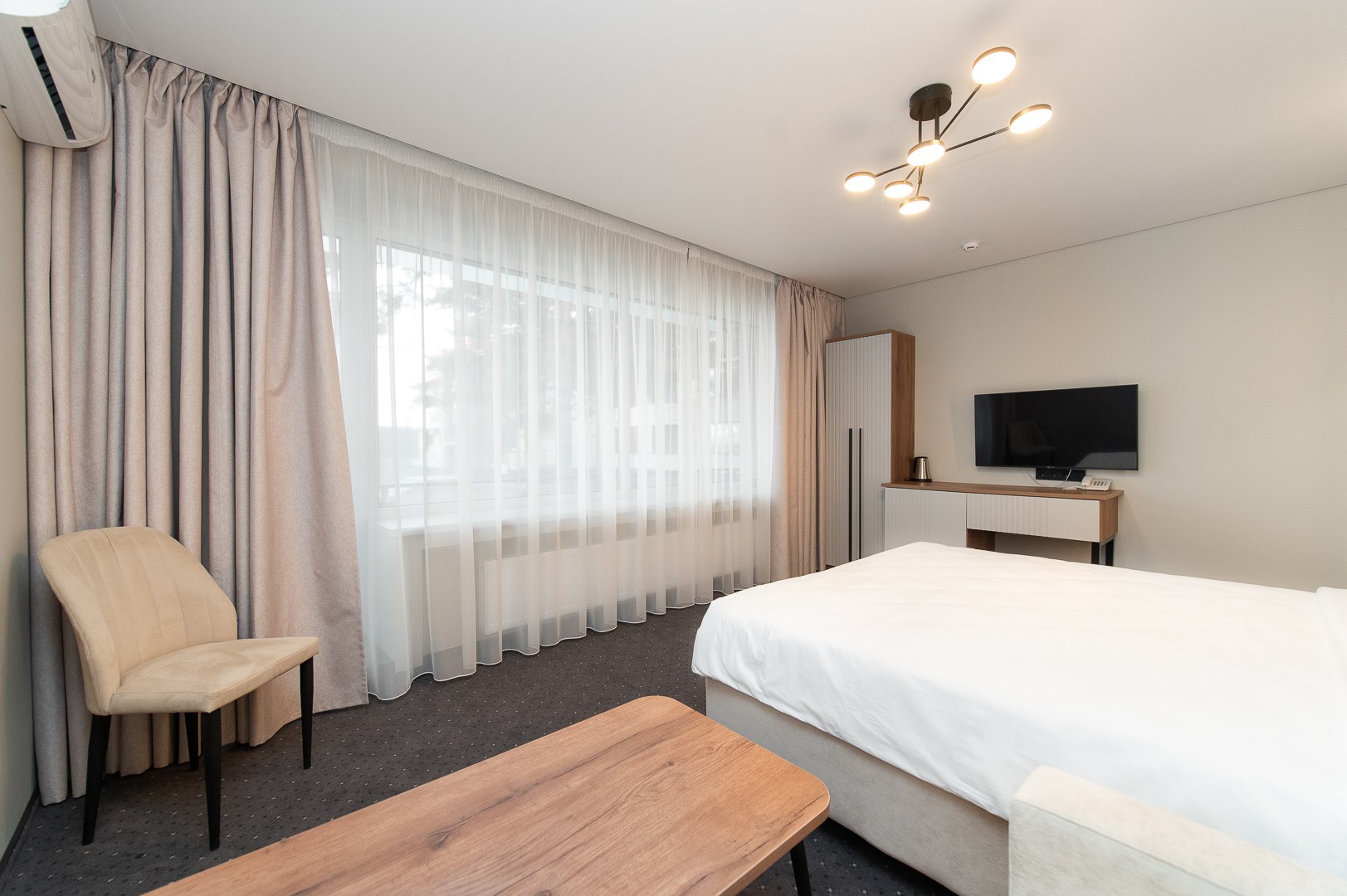 Стандарт улучшенный с двуспальной кроватью в Магия тепла