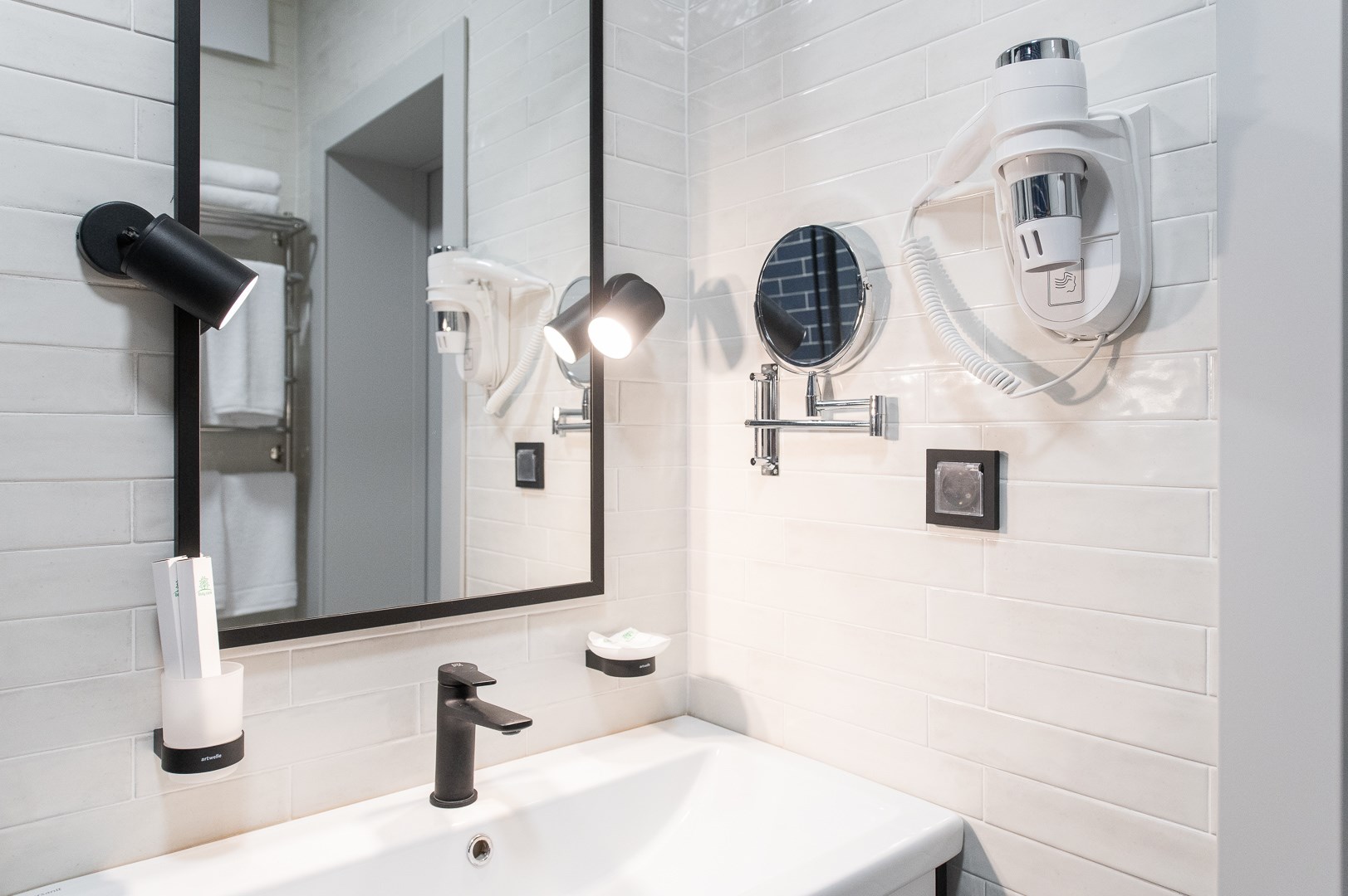 Стандарт ХК Металлург с двуспальной кроватью в Магия тепла