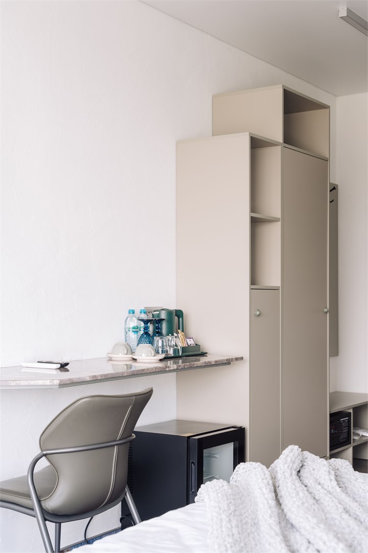 Стандарт с большой двуспальной кроватью в Азатай