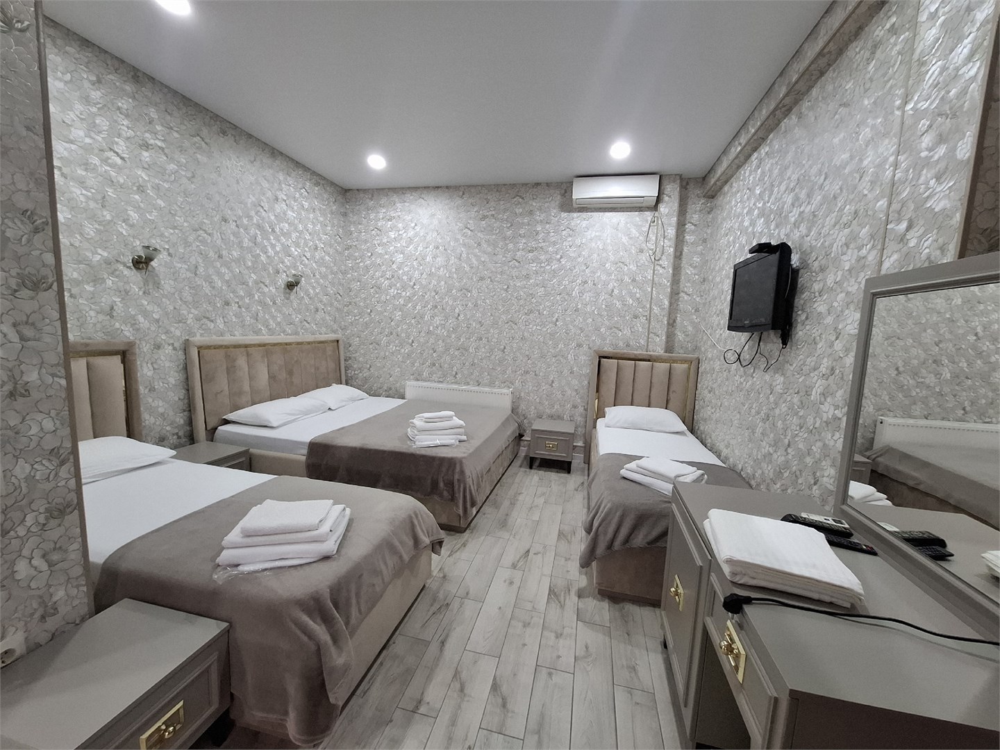 Четырёхместные в Тургеневский