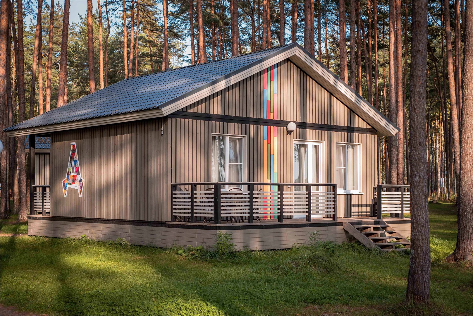 Шестиместный коттедж в Раздолье