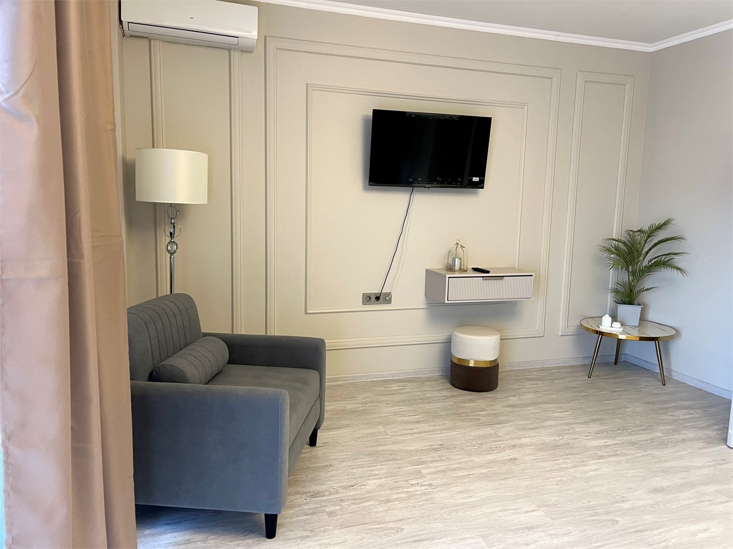 Апартаменты Люкс в Коверши