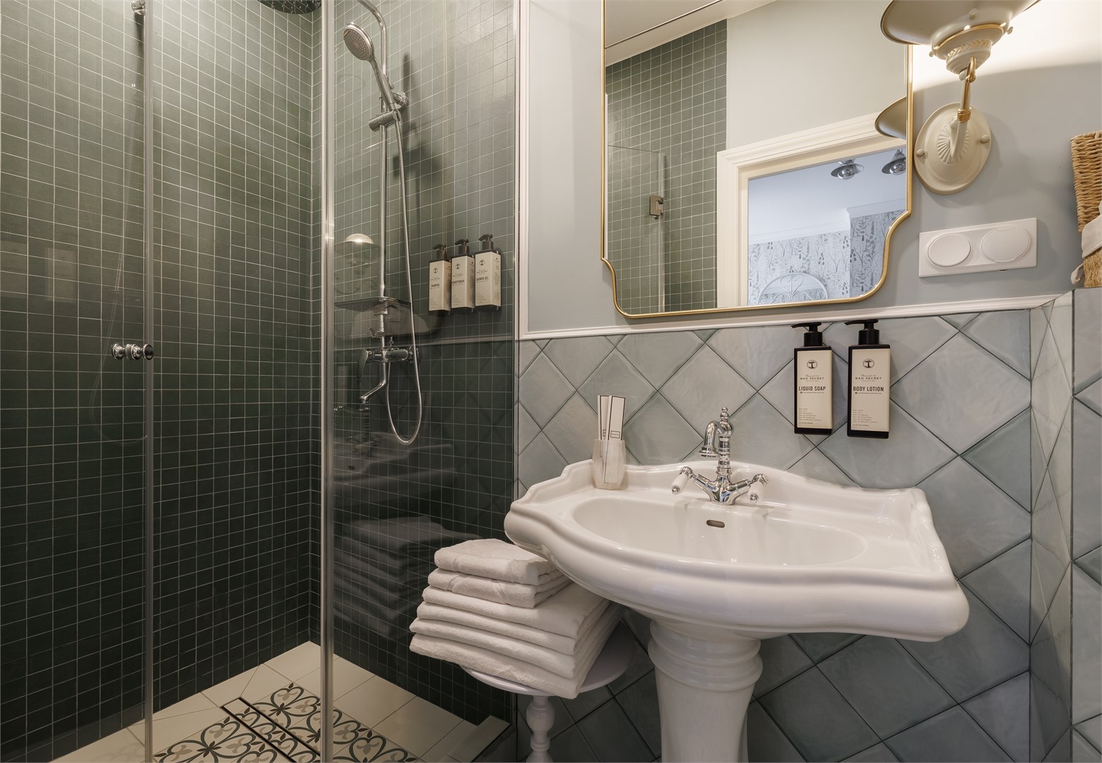 Стандарт dbl "Пиковая дама" в Симфония