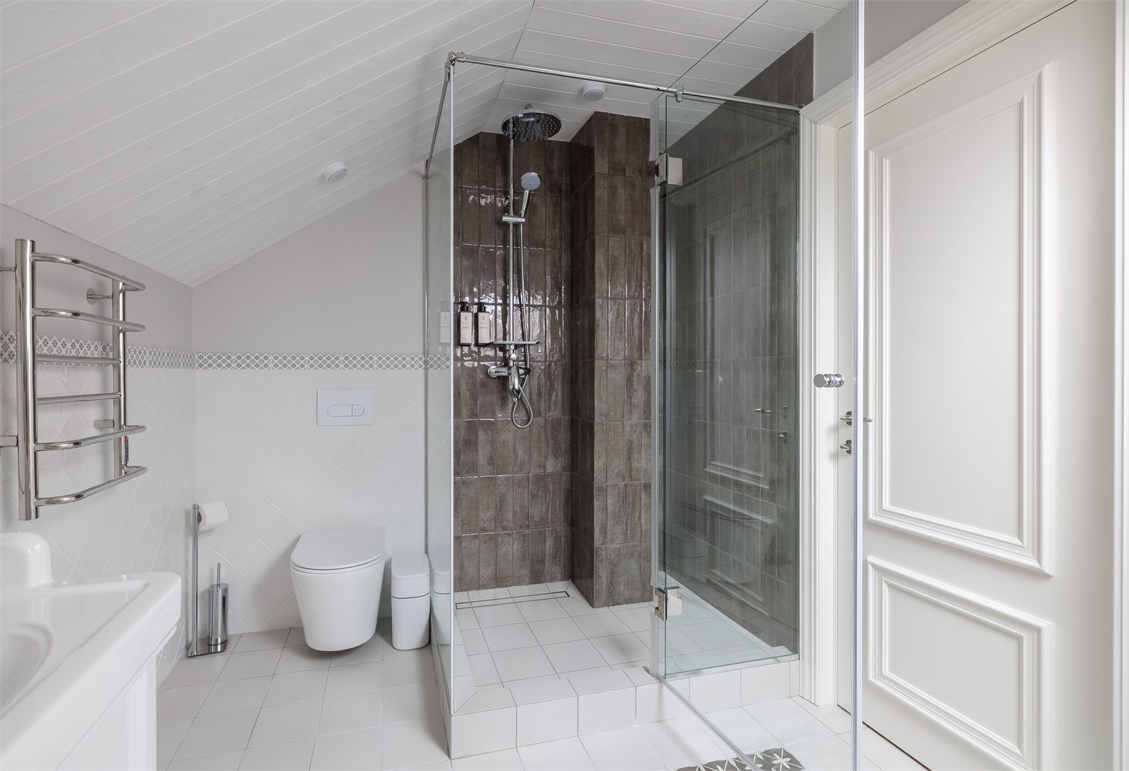 Стандарт мансардный dbl "Романс" в Симфония