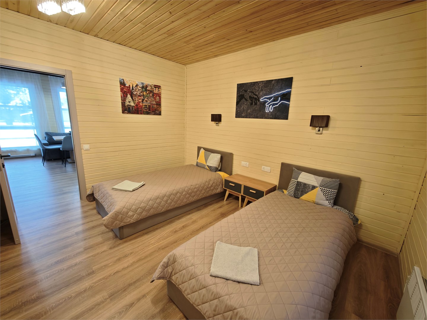 Большой дом с кухней в Деревенька в лесу