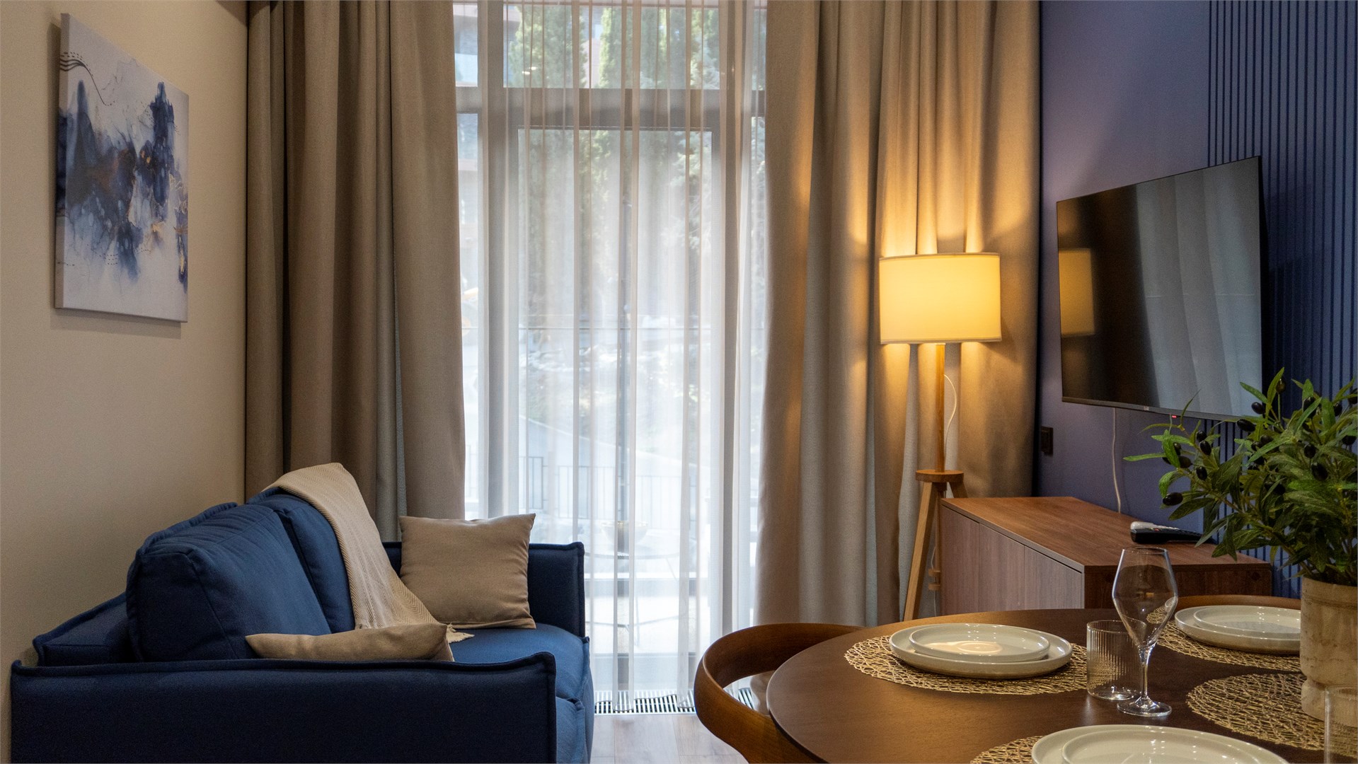 Однокомнатные апартаменты в ЖК More.Yalta Б43