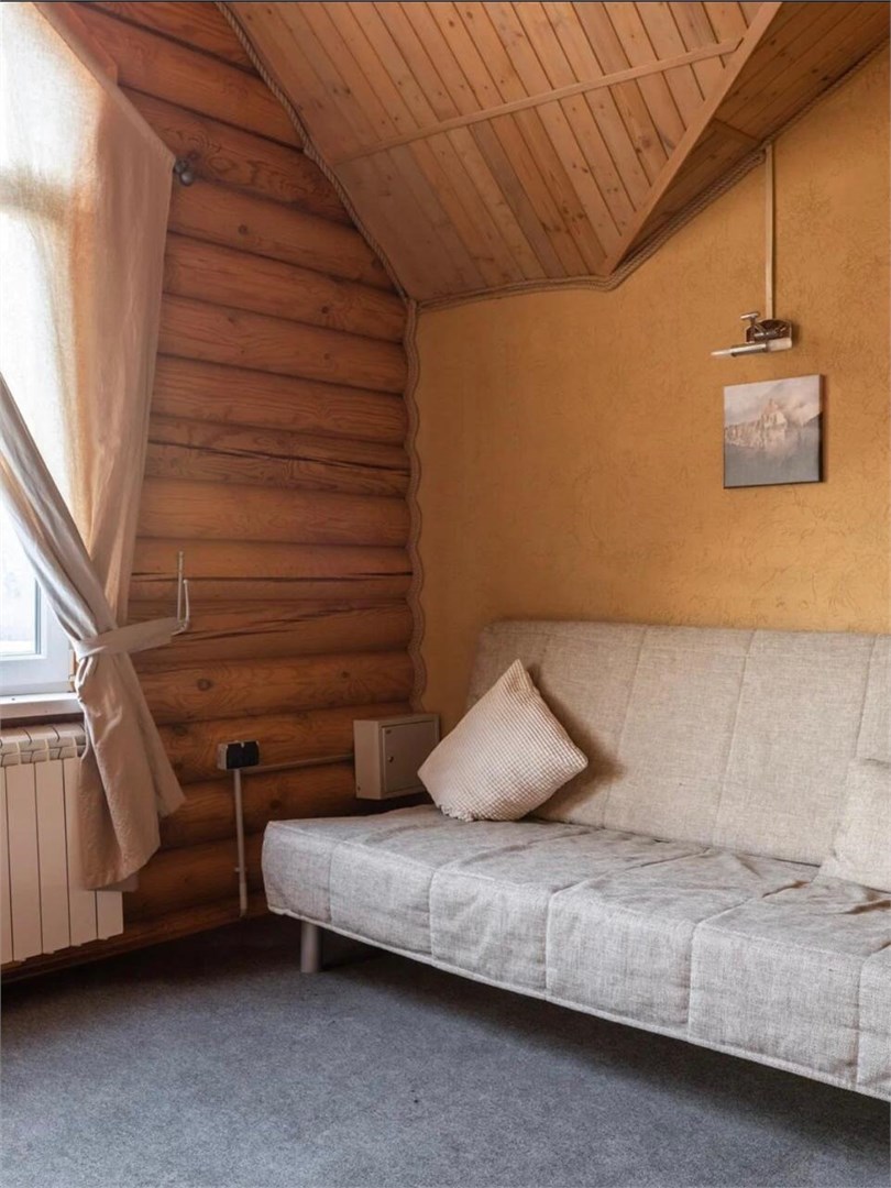 люкс мансардный семейный в Семейный гостевой дом