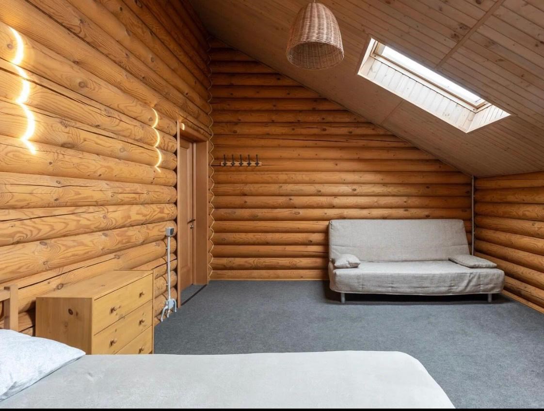 комфорт мансардный семейный в Семейный гостевой дом