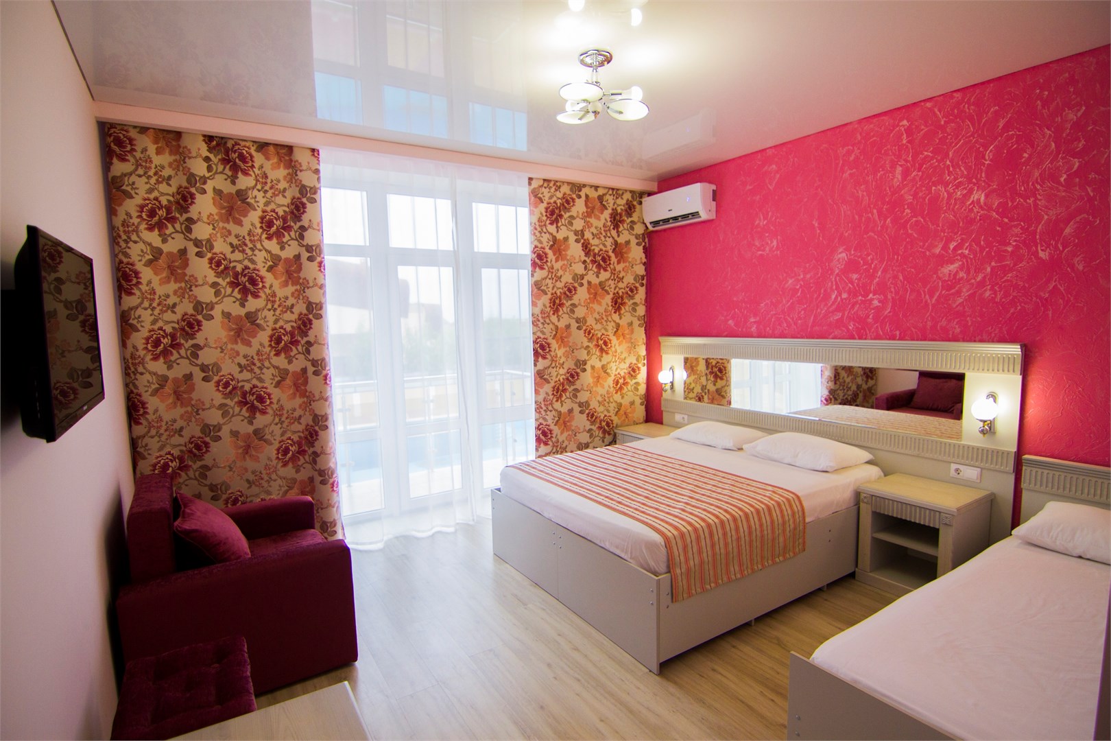 Комфорт 3х местный в Venera resort