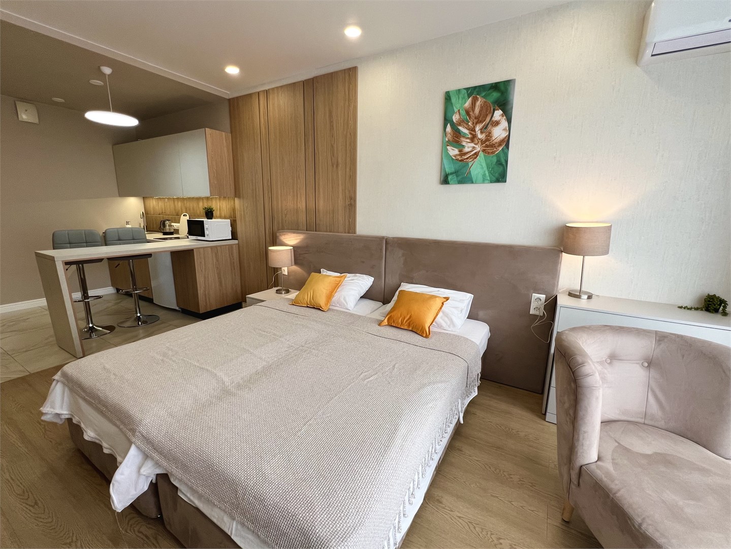 Студия комфорт с красивым видом на Енисей в Alliance apart