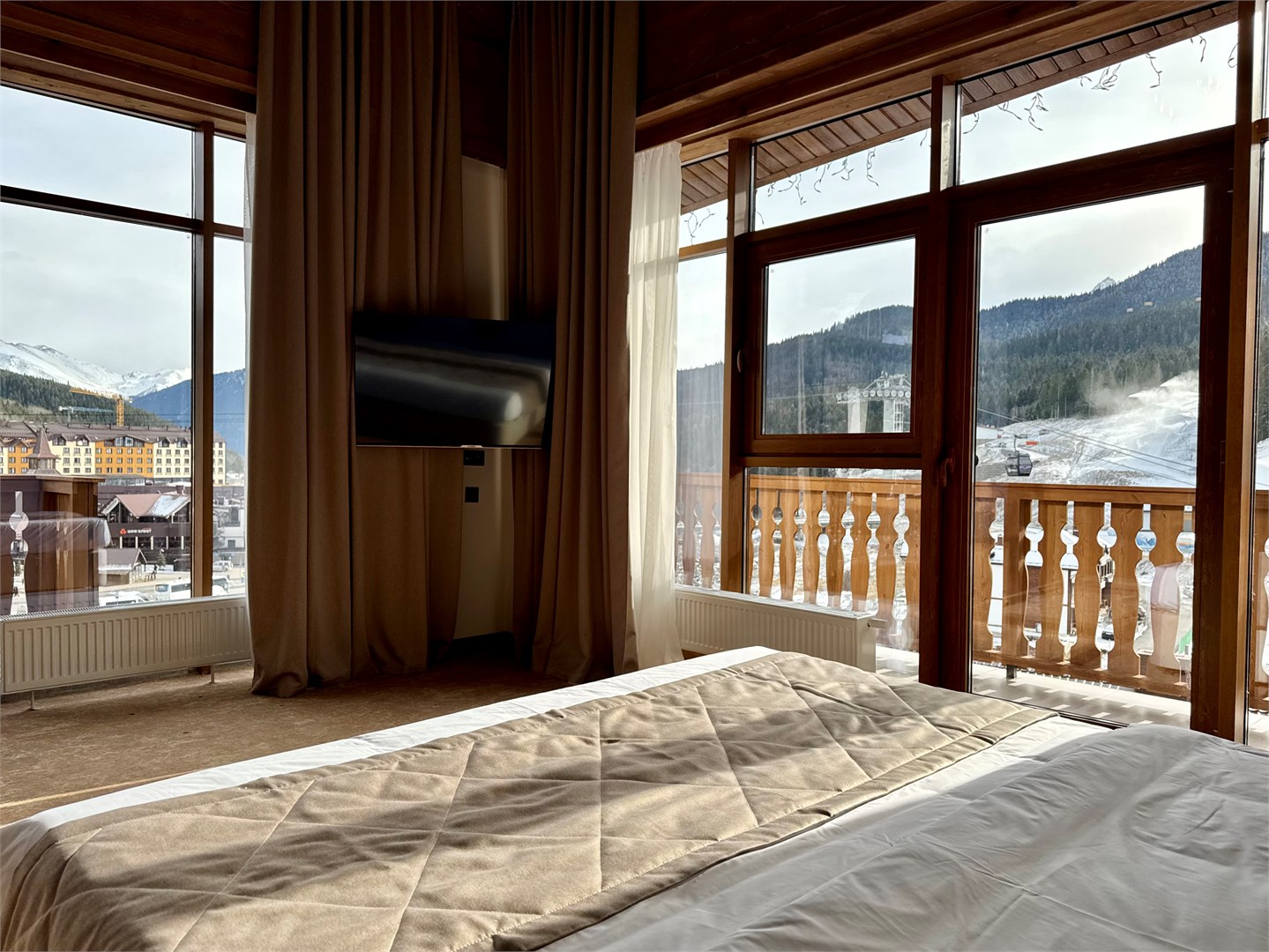 Полулюкс в Azimut Парк Отель