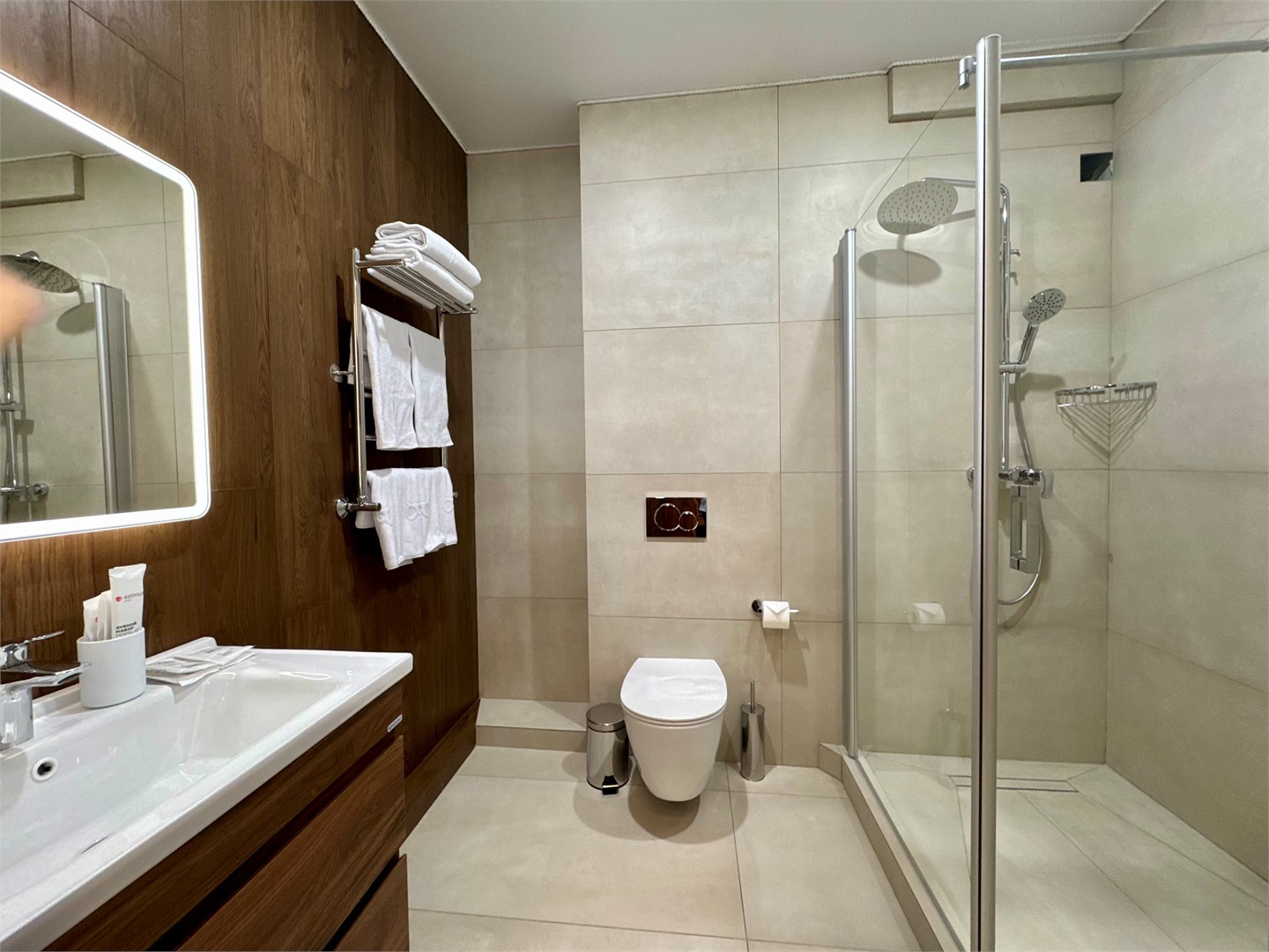 Люкс в Azimut Парк Отель