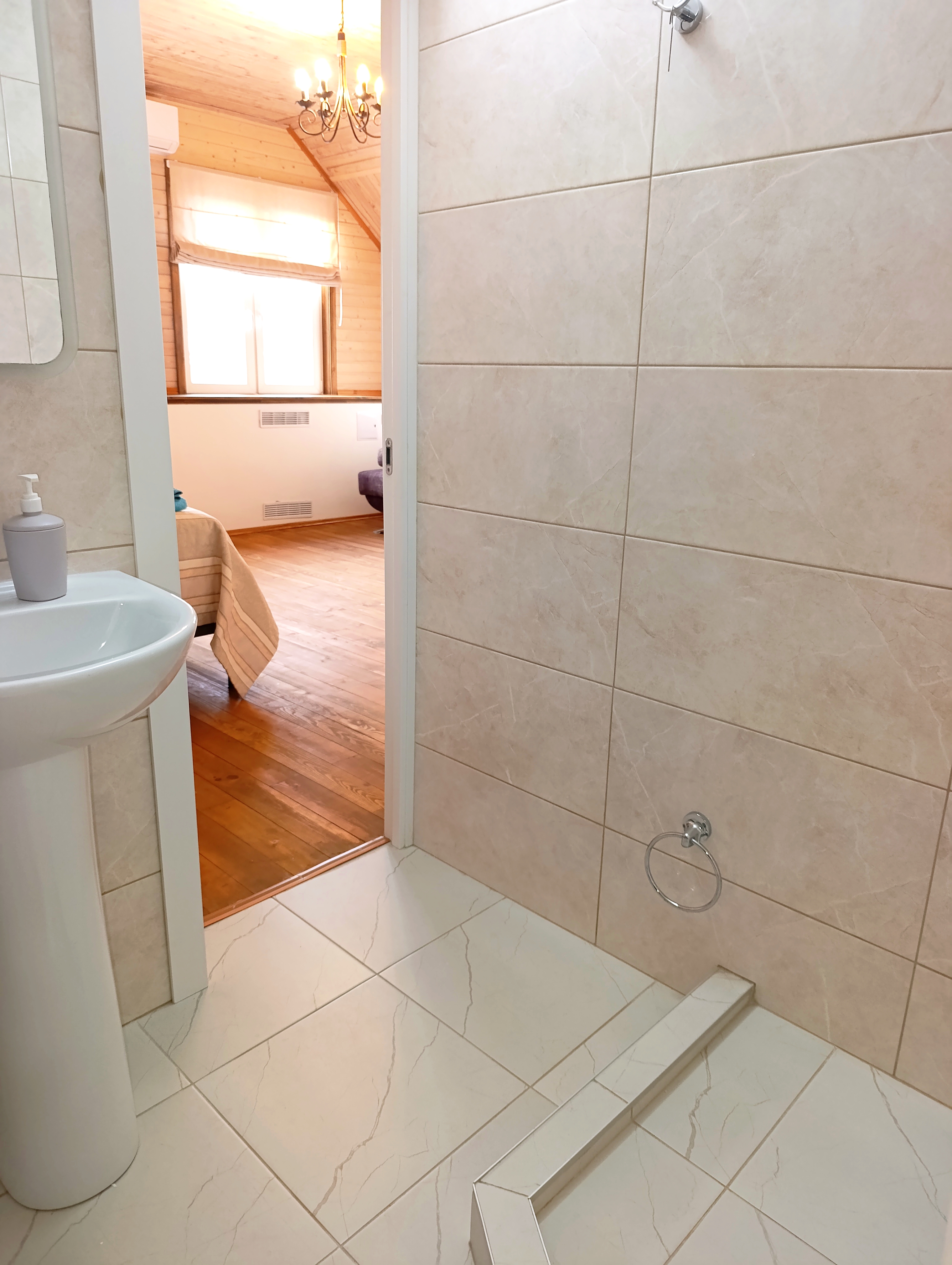 Мансардный двухместный в В Ёлках