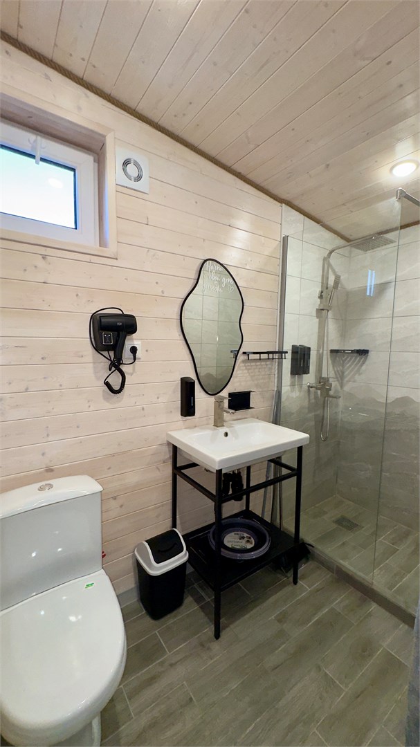 БАРНХАУС с двумя спальнями в Парадиз в горах