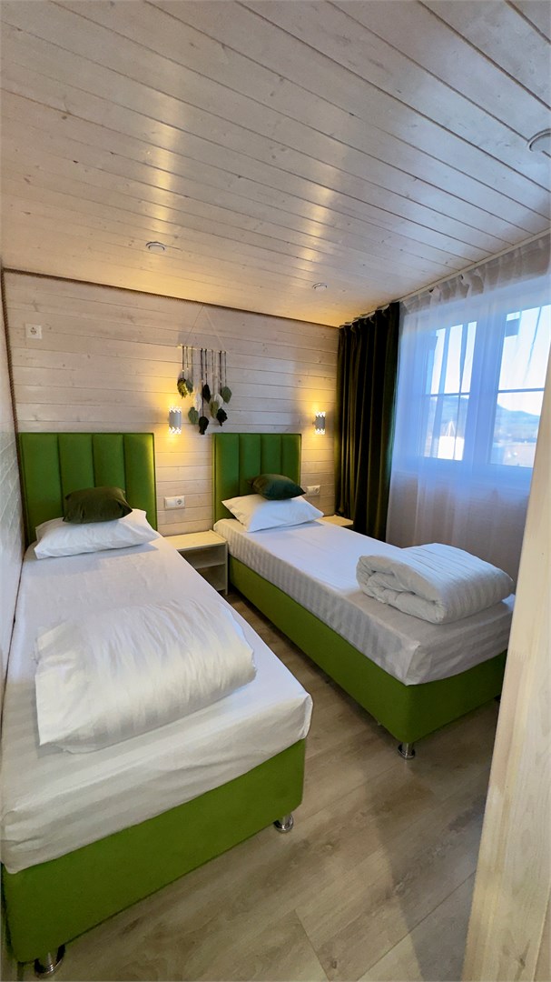 БАРНХАУС с двумя спальнями в Парадиз в горах