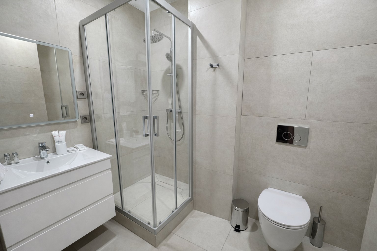 Стандарт с двумя раздельными кроватями в Azimut Парк Отель