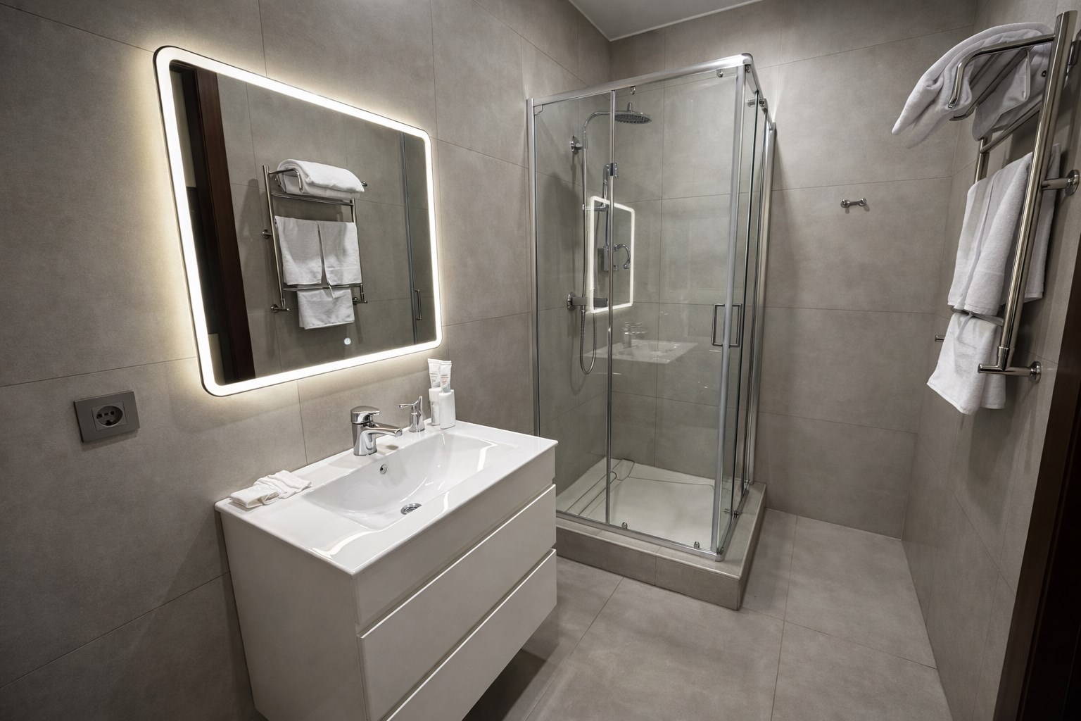 Студия Делюкс в Azimut Парк Отель