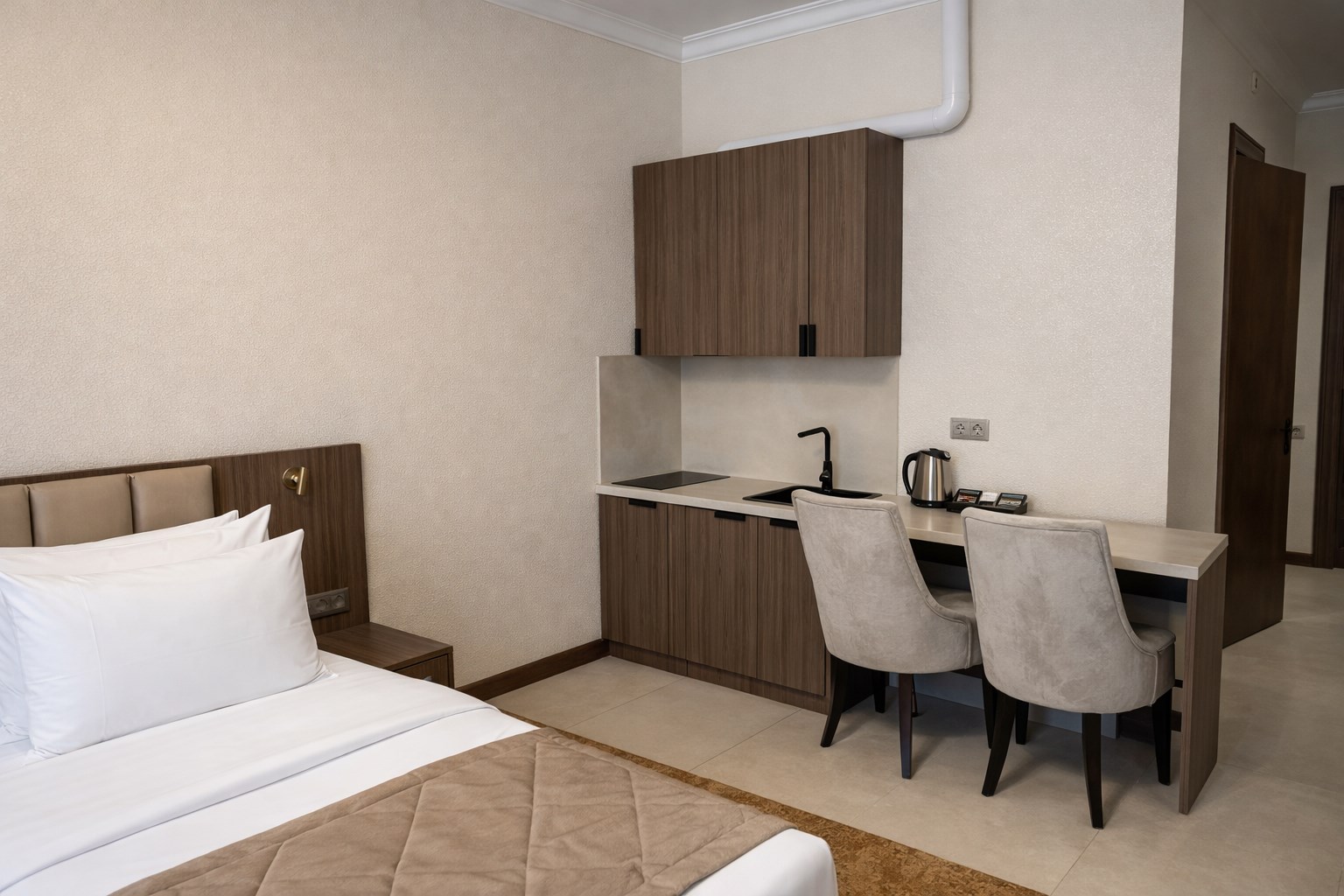 Студия Делюкс с двумя раздельными кроватями в Azimut Парк Отель