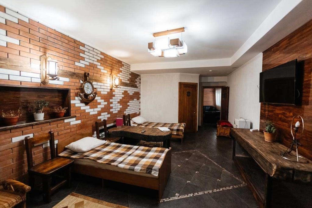 Семейный двухкомнатный (без окон) в Карловы Вары