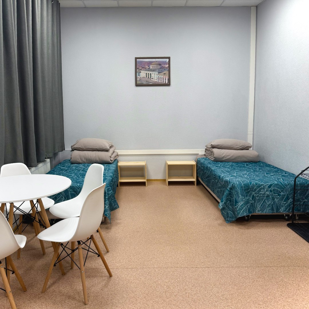 4 - местный номер в Ленина 89