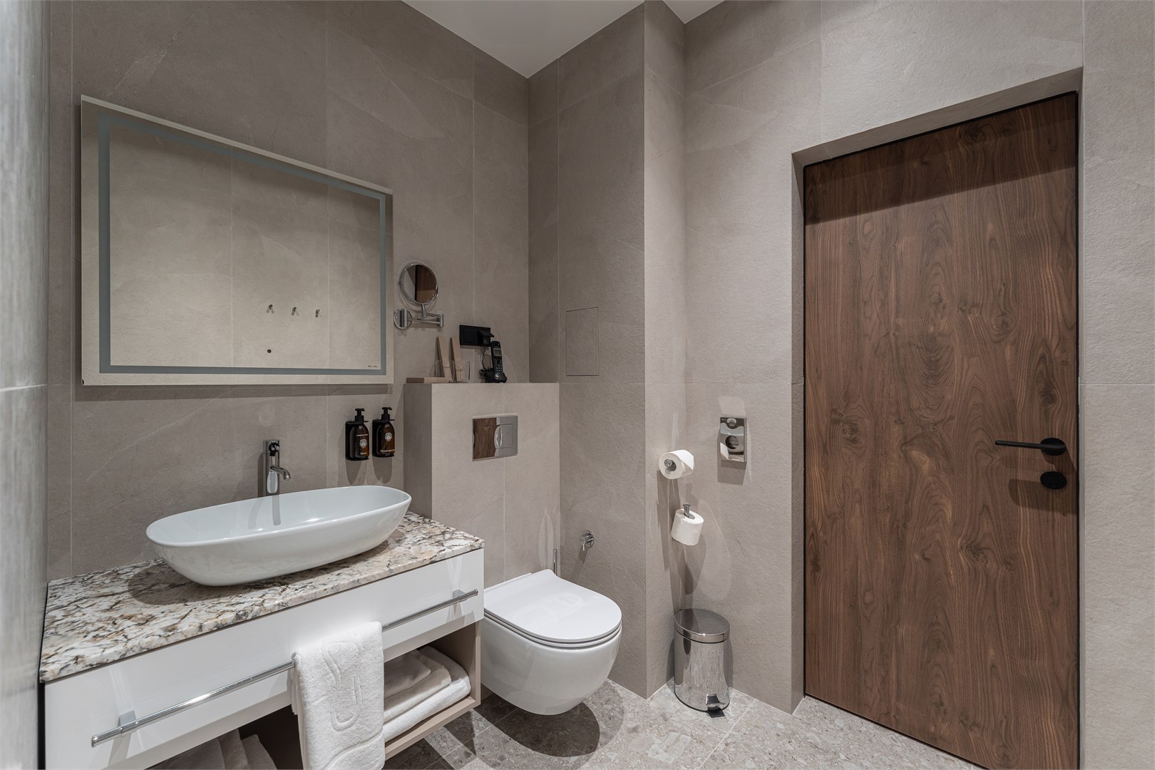 Джуниор Сюит в Дом Звёздного Неба