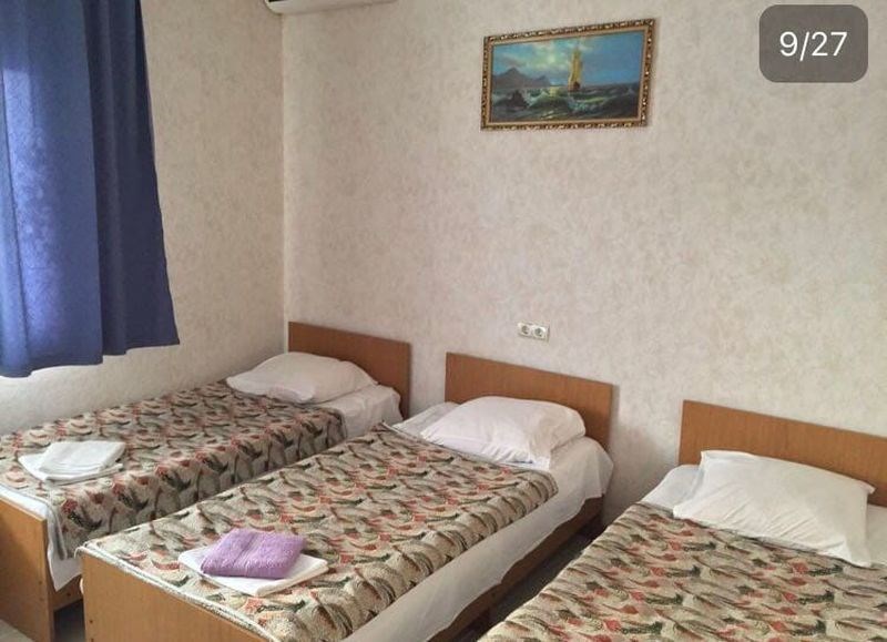 Стандарт с тремя односпальными кроватями в Каролина