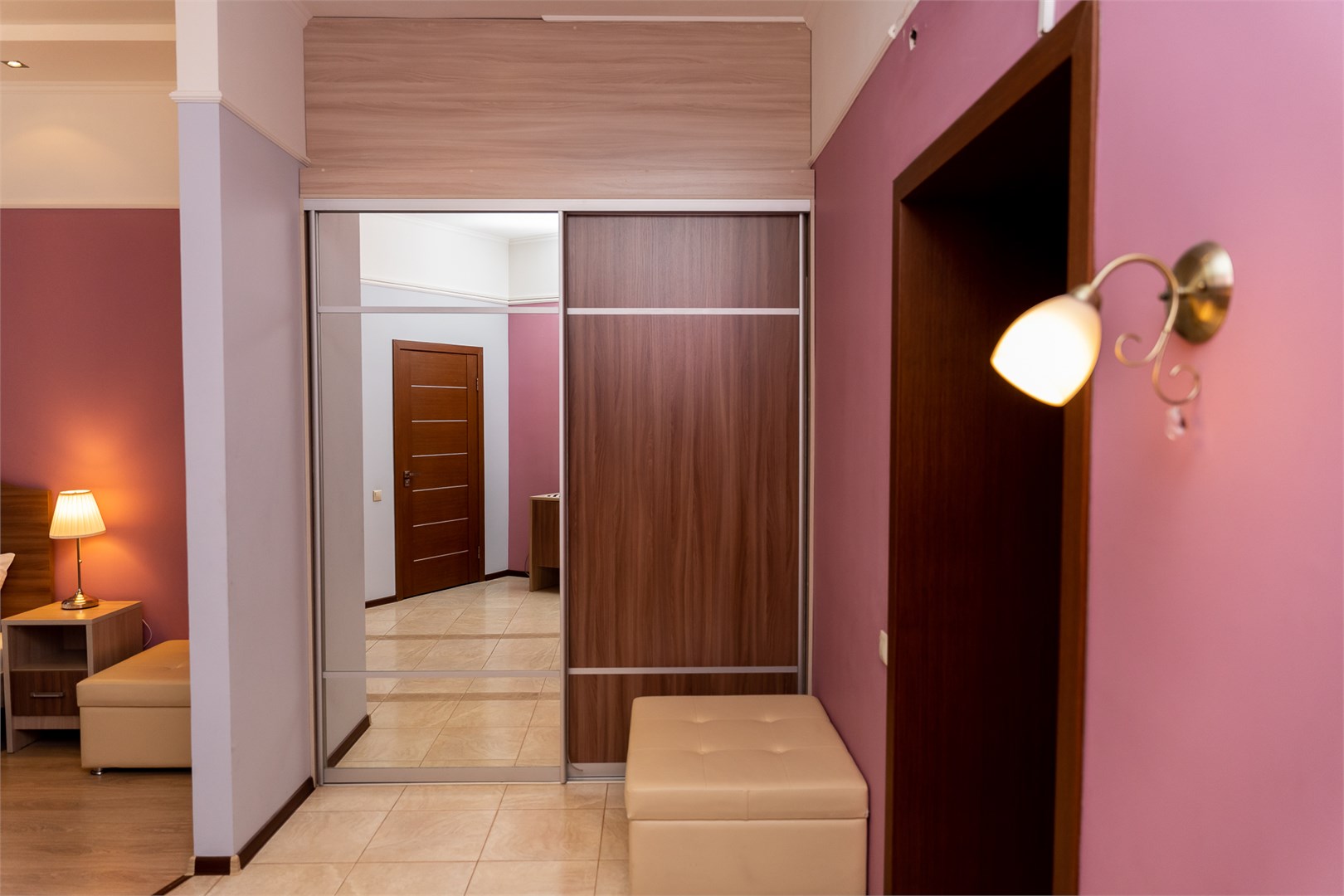 Двухместный люкс в Малый отель на Черниковской