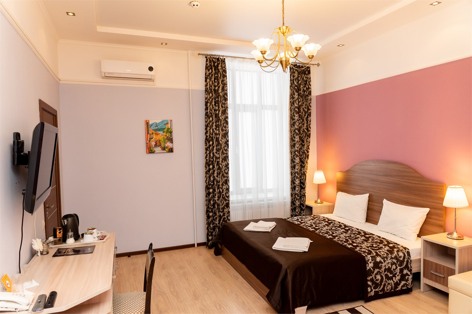 Двухместный люкс в Малый отель на Черниковской