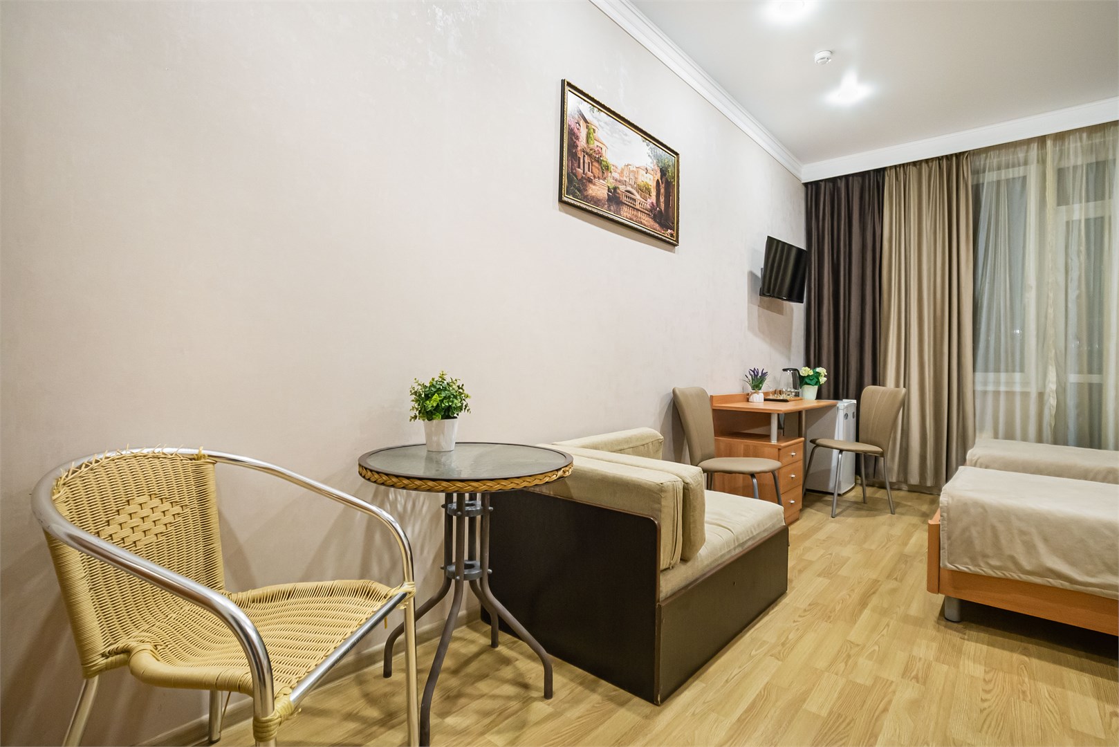 Стандарт 2+1 раздельные кровати Улучшенный в Анфиса