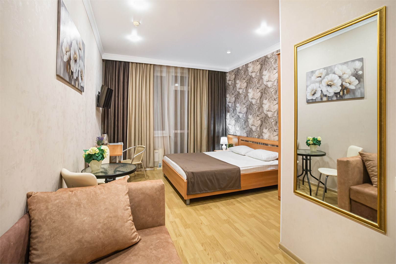 Стандарт 3-х местный Улучшений в Анфиса