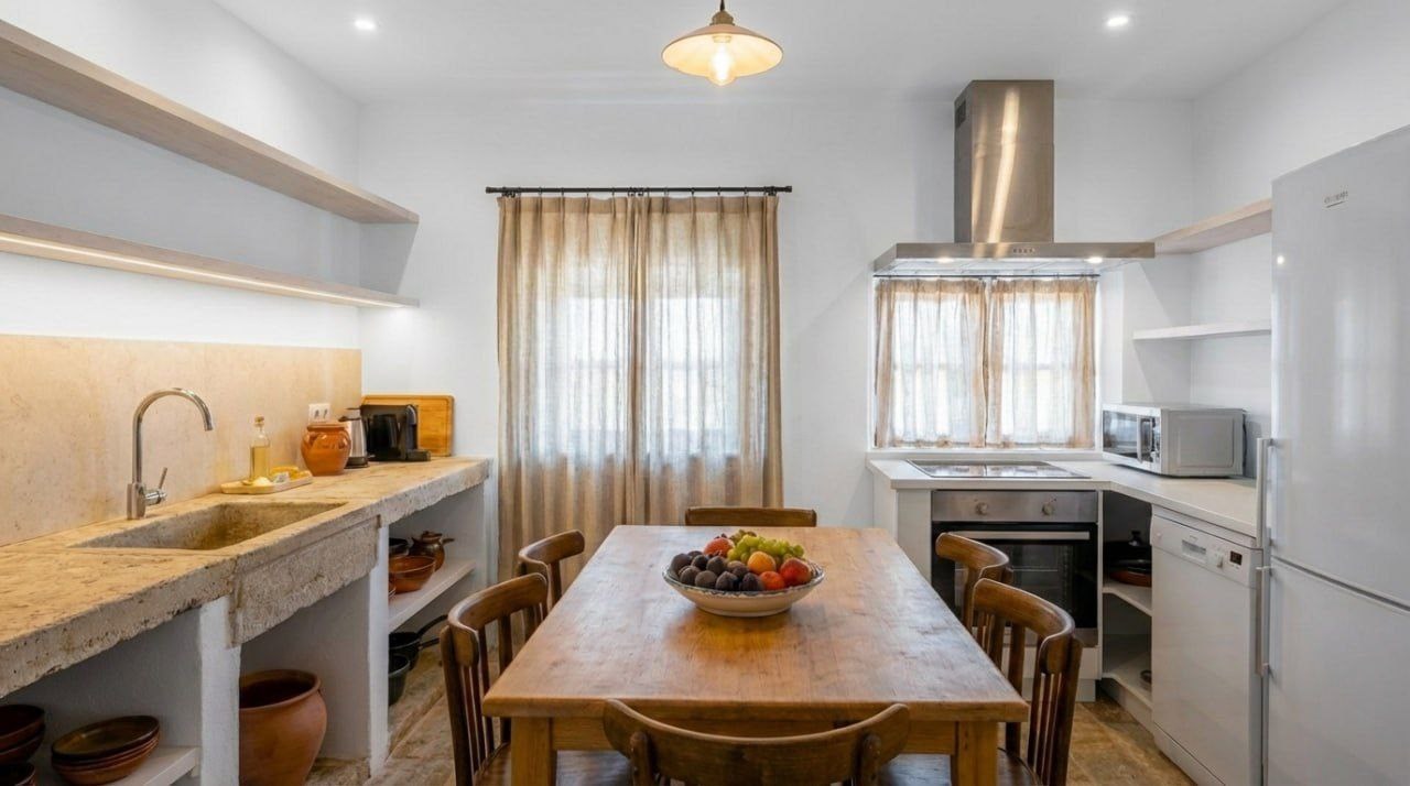Уютные апартаменты с рассветами над морем
