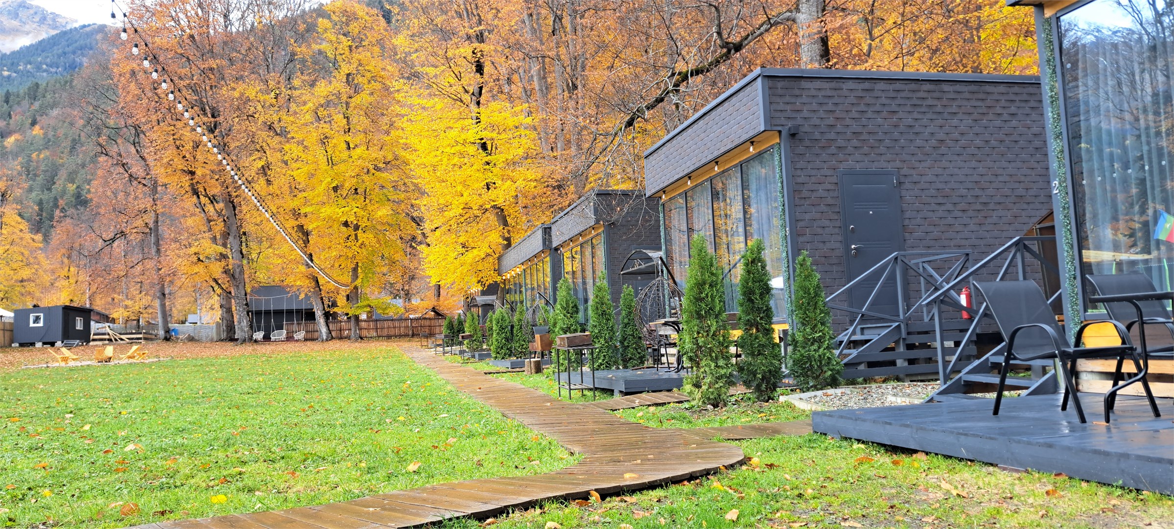 КОТТЕДЖ С ПАНОРАМНЫМ ВИДОМ СТУДИЯ в База отдыха