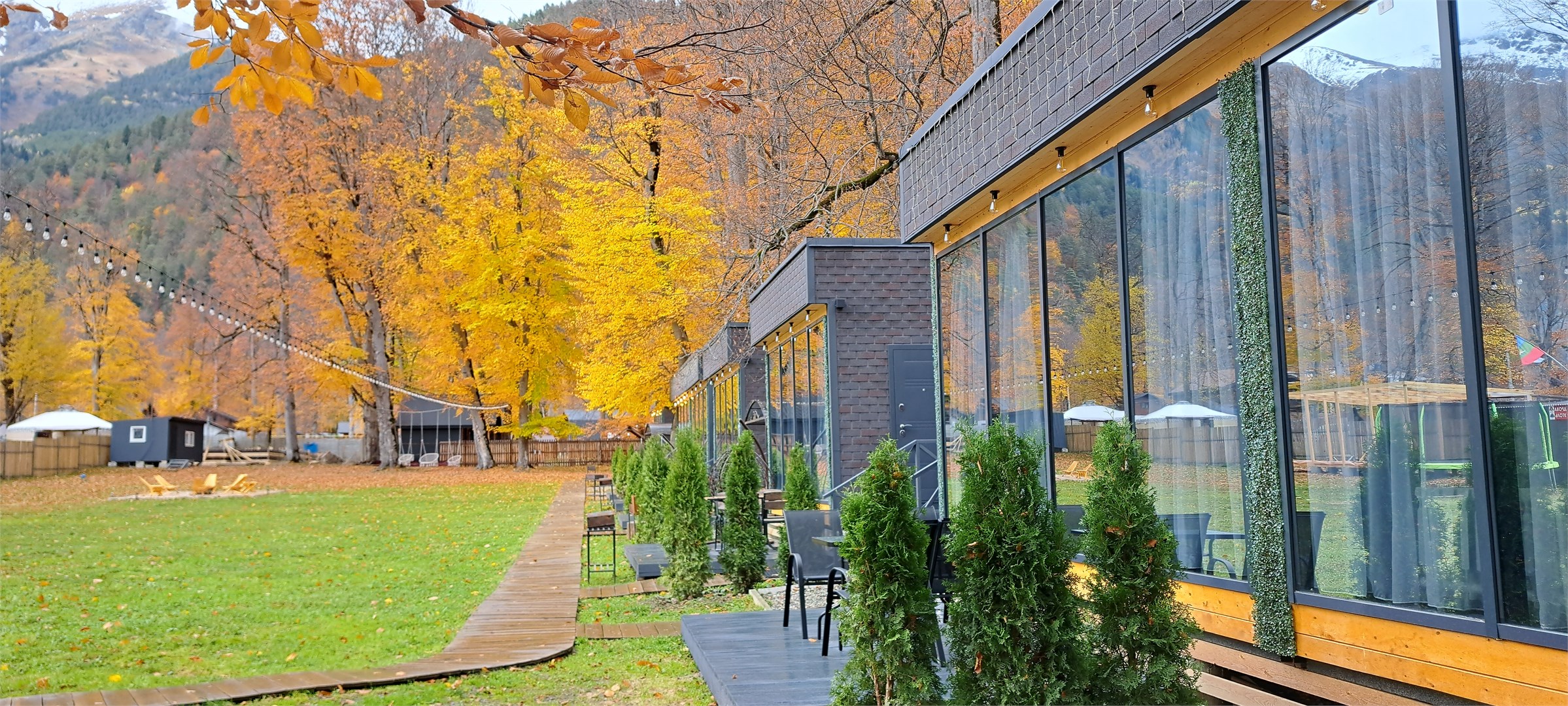 КОТТЕДЖ С ПАНОРАМНЫМ ВИДОМ СТУДИЯ в База отдыха