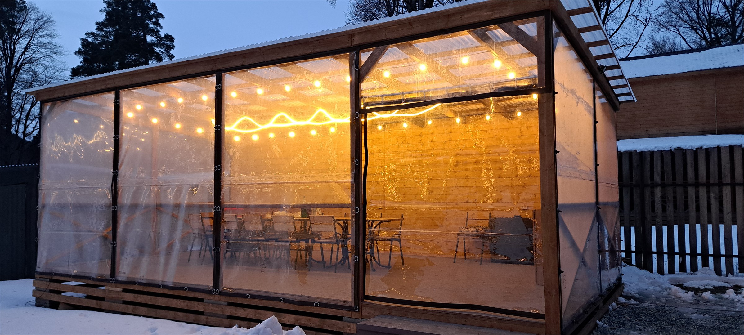 КОТТЕДЖ С ПАНОРАМНЫМ ВИДОМ СТУДИЯ в База отдыха