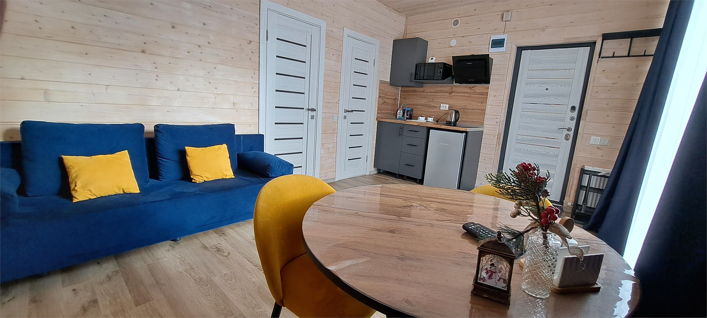 КОТТЕДЖ С ПАНОРАМНЫМ ВИДОМ СТУДИЯ в База отдыха