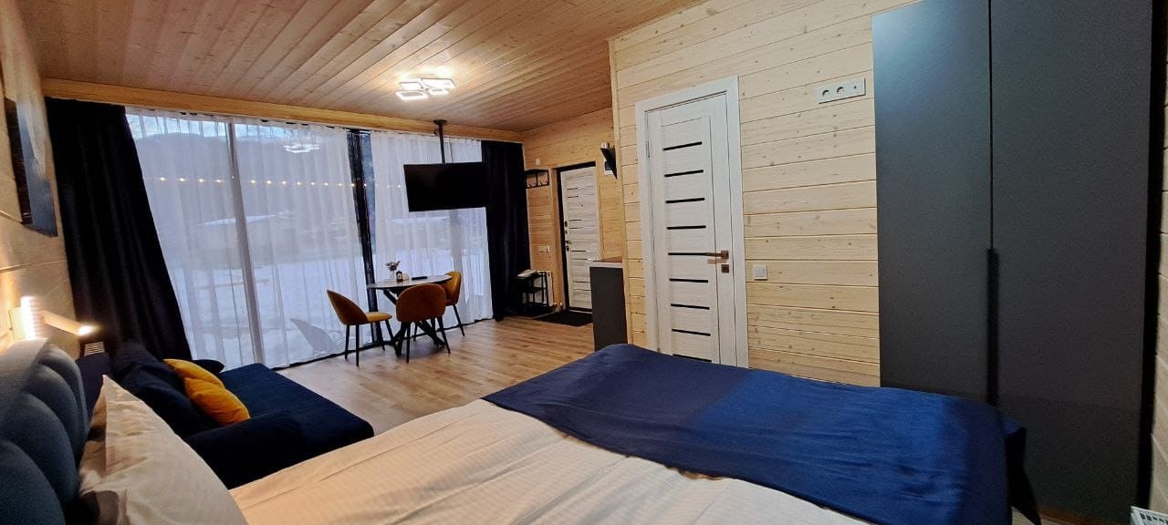 КОТТЕДЖ С ПАНОРАМНЫМ ВИДОМ СТУДИЯ в База отдыха