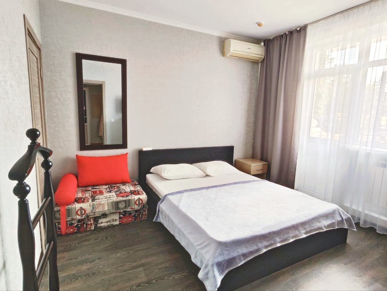 Семейный с балконом в Регион 86