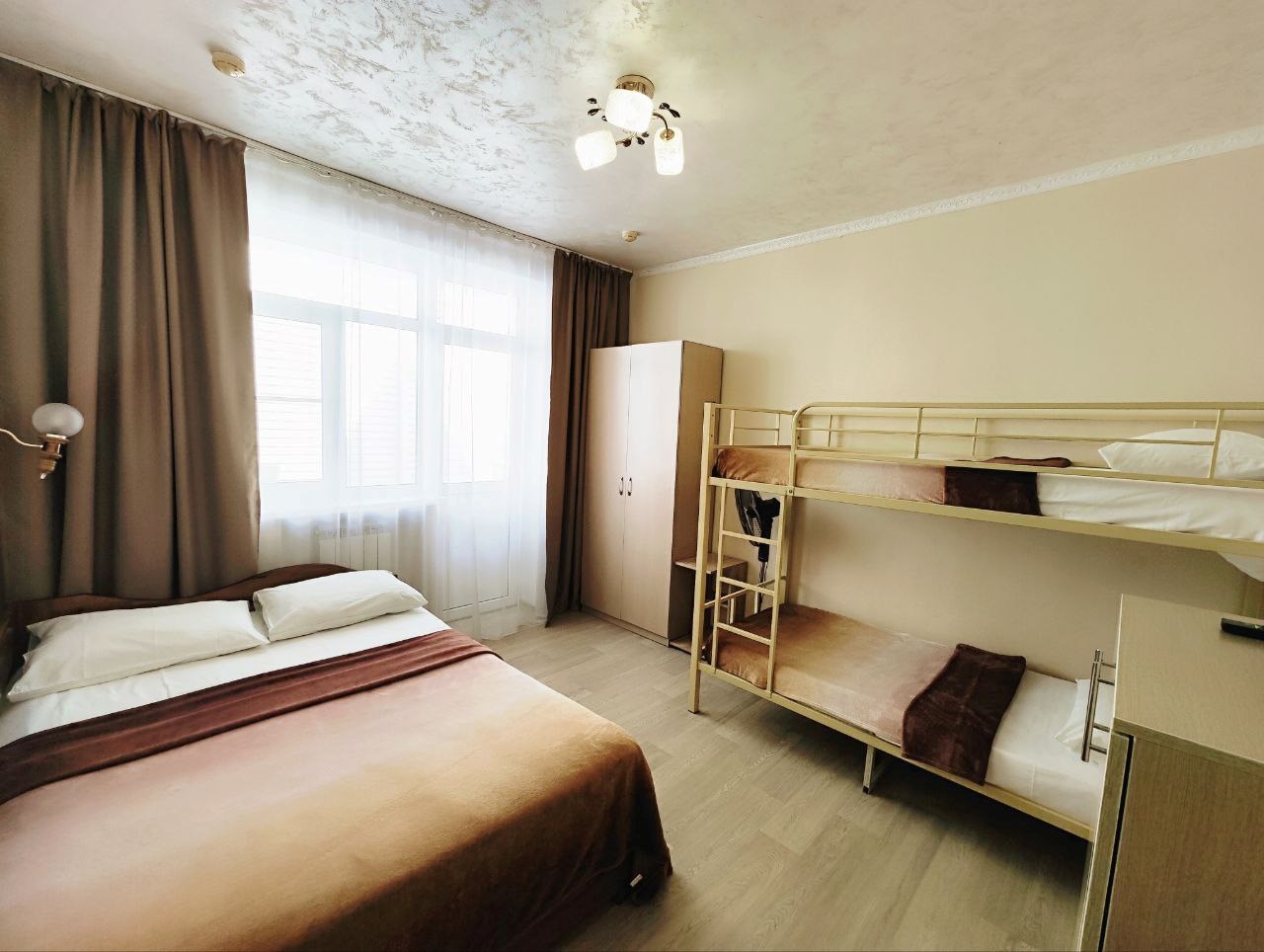 Апартаменты с балконом на 2м этаже в Регион 86